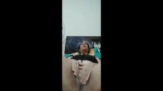 لبوه مصريه مطلقه بتدعك كسها بقوه وتدلع عشيقها قدام الكام ونفسها تتناك منه ويطفي نار كسها الموحوح