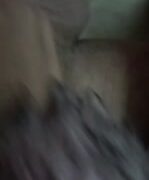 لبوه مع خطيبها ماسك زبه وتدعكه وتقوله نيكني حطه في كسي وافشخني